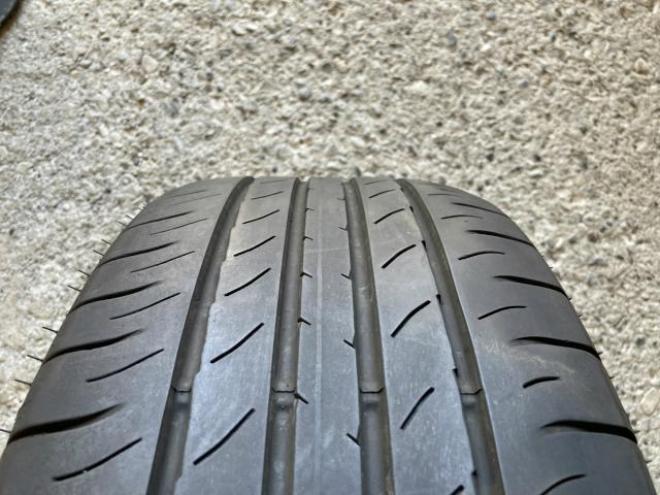 DUNLOP 225/55R17 4本