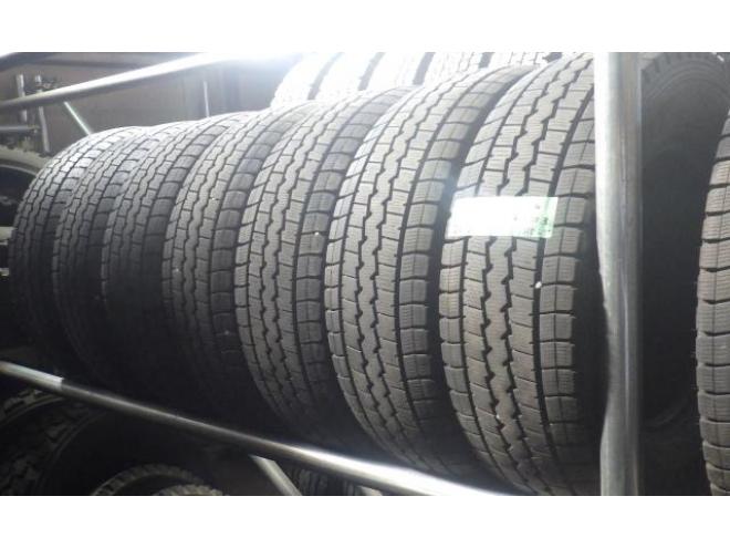 中古 DL ウィンターMAX 225/70R16 117/115LT