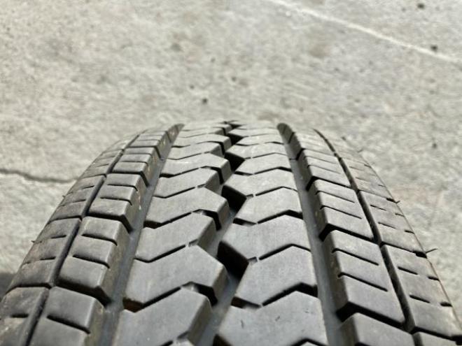 TOYO V-02e 195/80R15 107/105L LT 4本