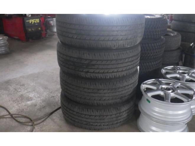 225/45R19