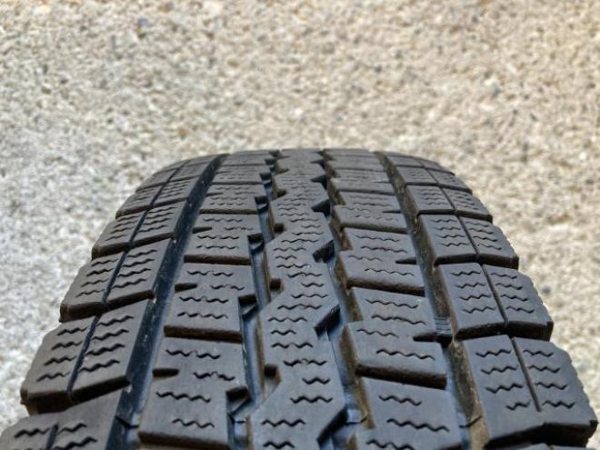 DUNLOP WINTER MAXX SV01 185R14 8PR LT 4本