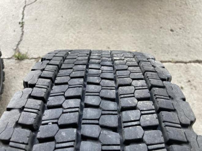 BS W900 225/90R17.5 6本